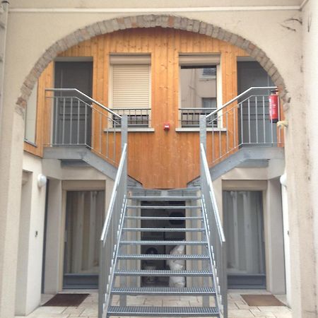 Lyo Hotel - Centre Lyon Perrache Exteriör bild